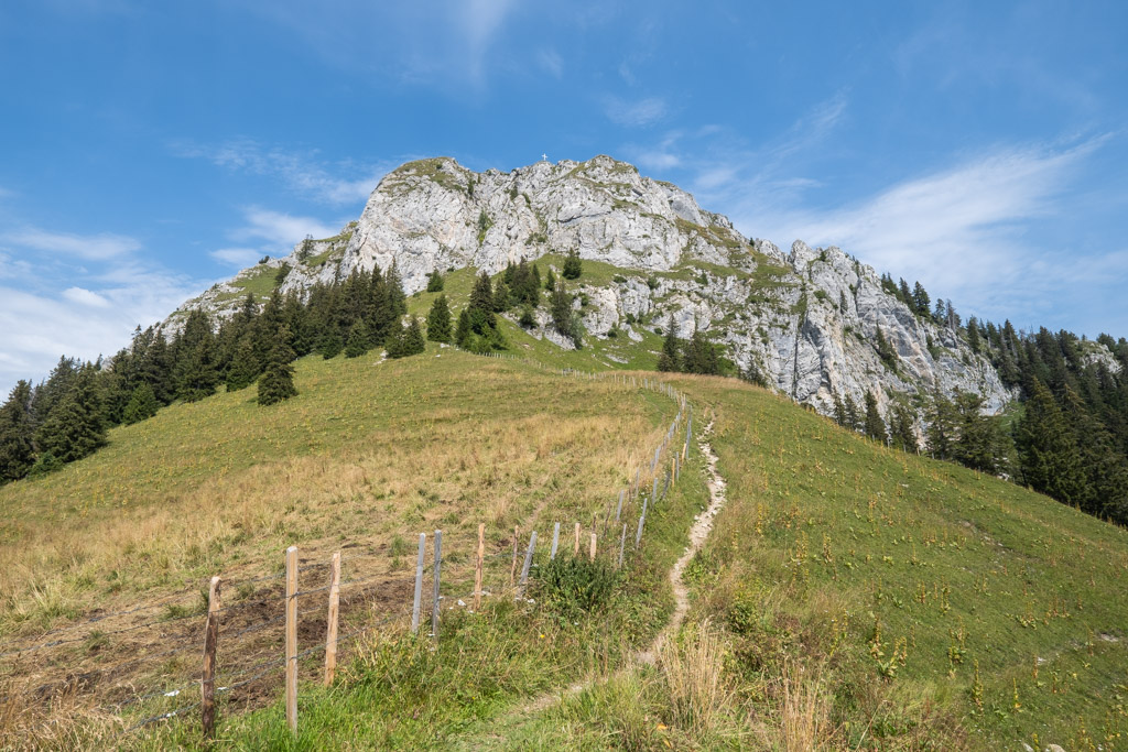 Dent de Broc depuis le col des Combes