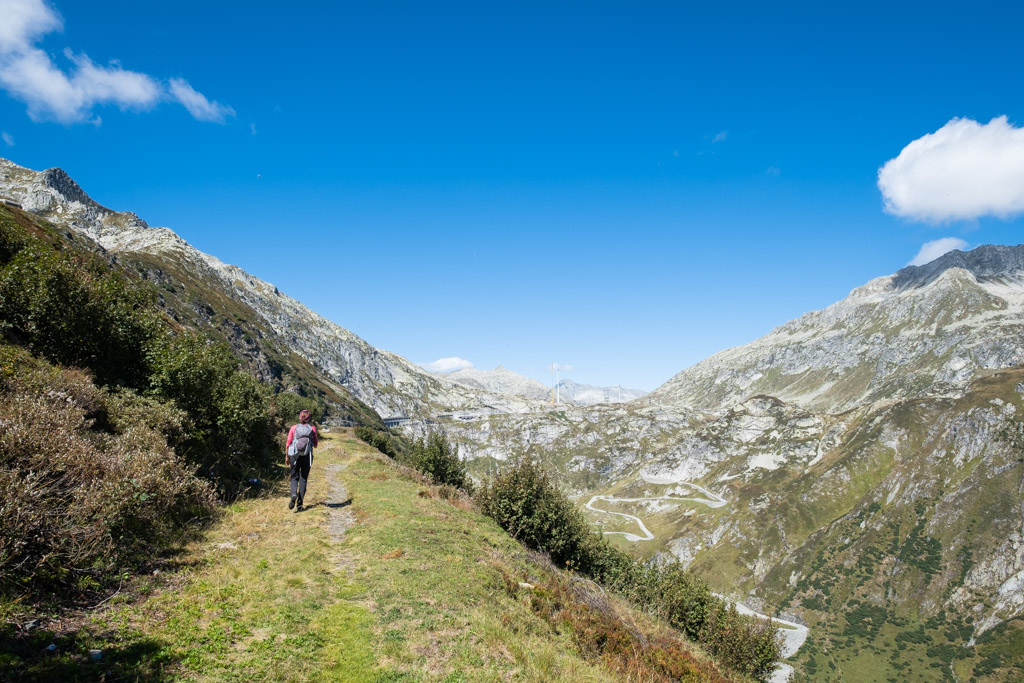 Vue sur la col du Gothard et sa mythique route Tremola